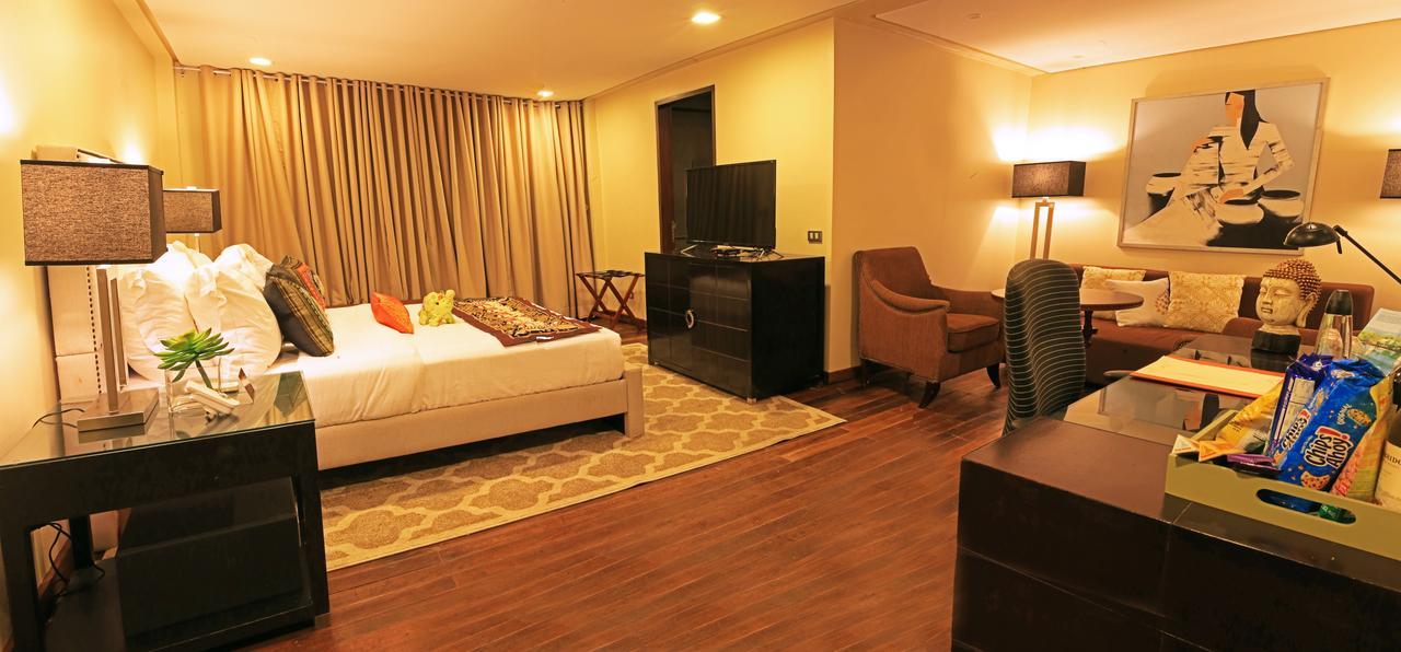 The Oriental Luxury Suites Alfonso Pokoj fotografie