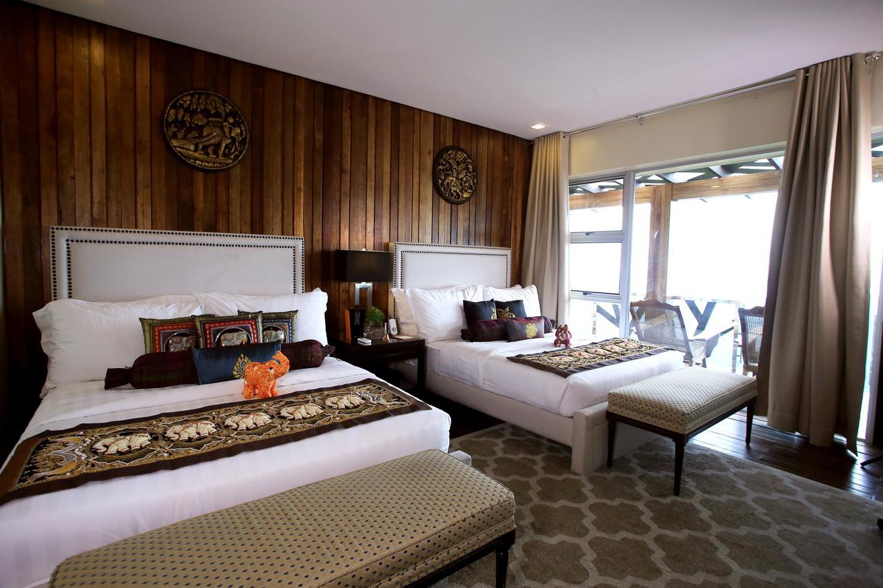 The Oriental Luxury Suites Alfonso Exteriér fotografie